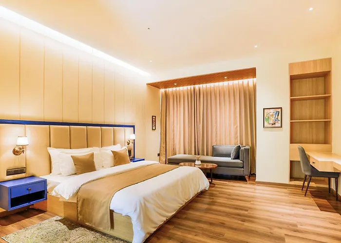Hotel Treeline